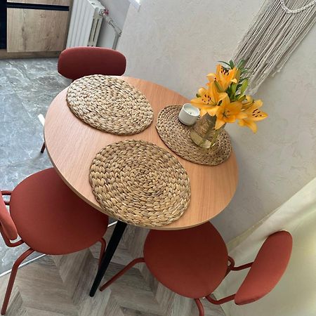 דירות קרמנצ'וג Terracotta מראה חיצוני תמונה